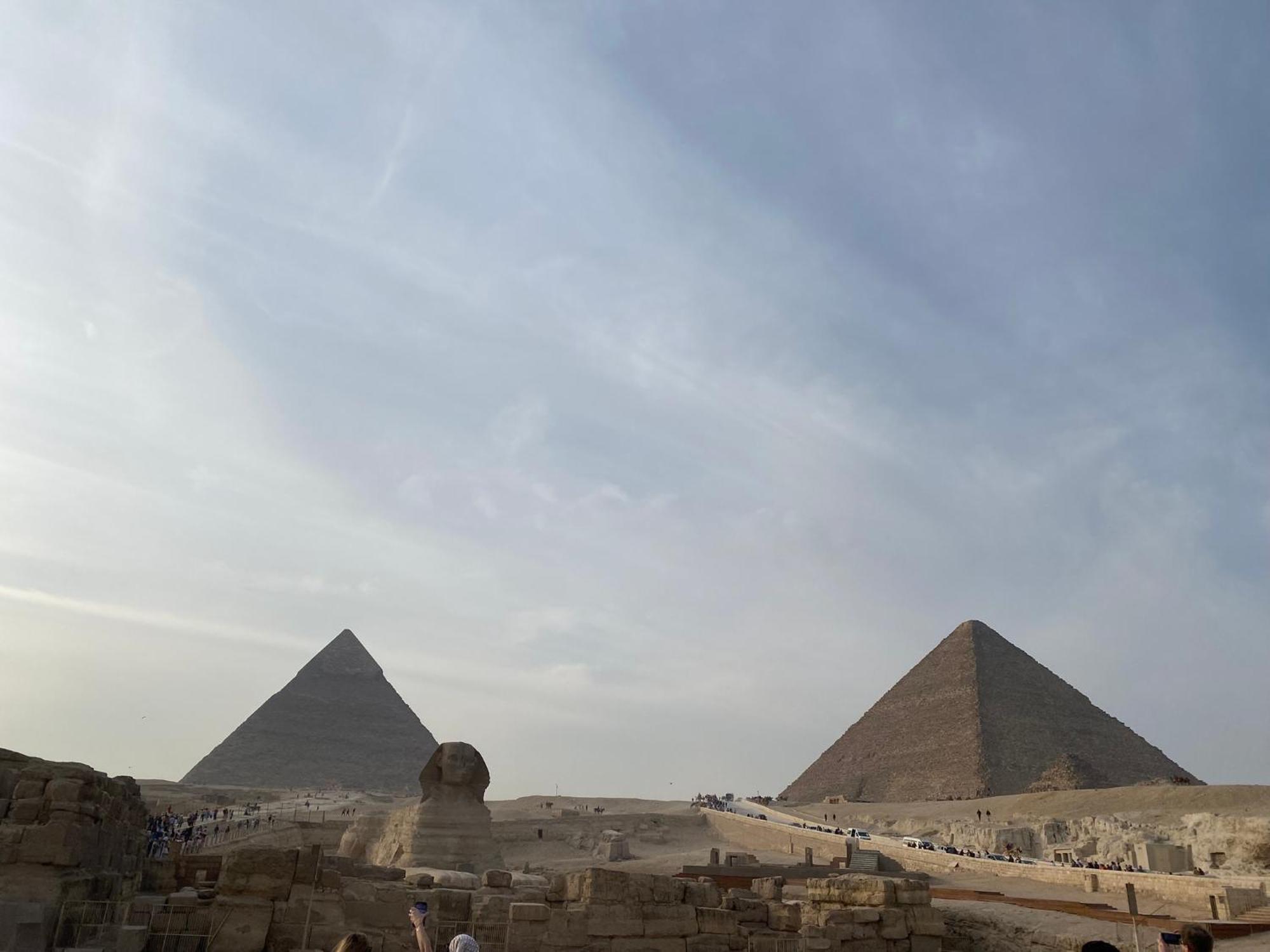 Tut Pyramids View Hotel Kafret el-Gabal Екстериор снимка